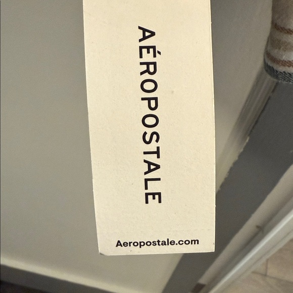 Aeropostale Beige and Green Plaid Men's Shirt - Picture 2 of 3